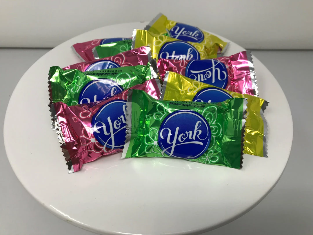 Hershey's - Hershey, Pennsylvania York Peppermint Patties Easter Foil Snack Size Bulk 2 Pounds Chocolate Mint 3 Hershey's - Hershey, Pennsylvania York Peppermint Patties Easter Foil Snack Size Bulk 2 Pounds Chocolate Mint